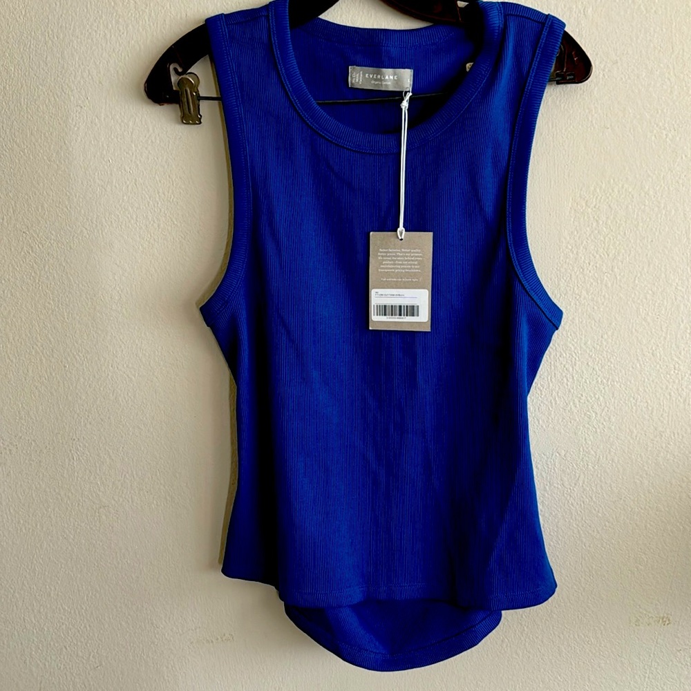 Ribbed tank with cutout back